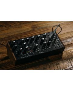 Moog Mother-32